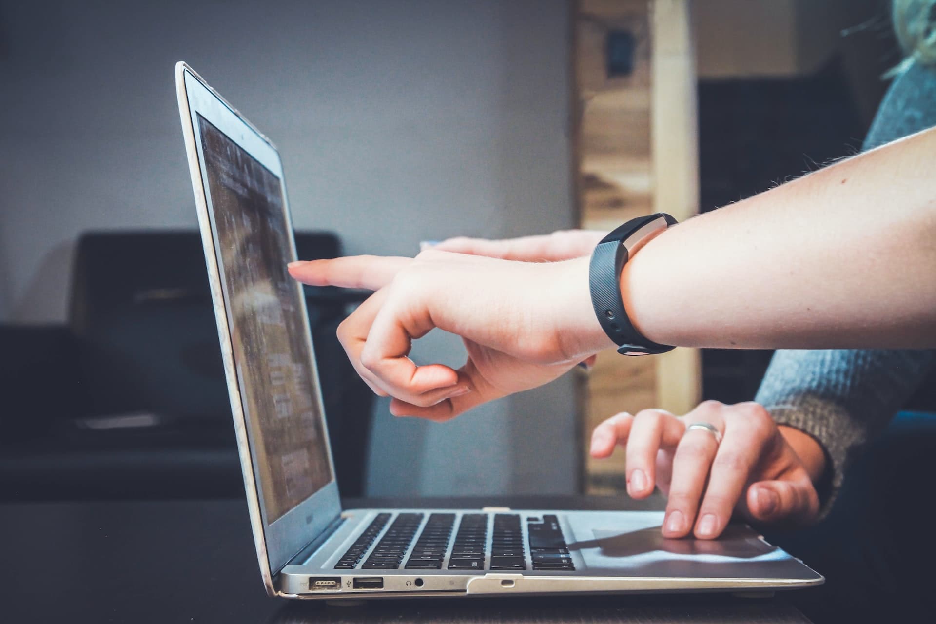 4 tips die je kunnen helpen om een geweldig LinkedIn bericht te schrijven